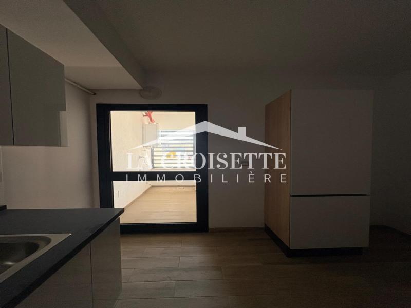 Appartement S+3 à Bhar Lazrek La Mars